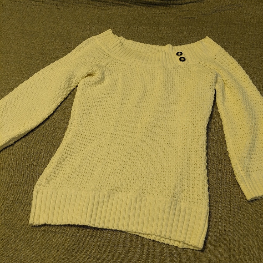 White sweater -Medium White House Black Market